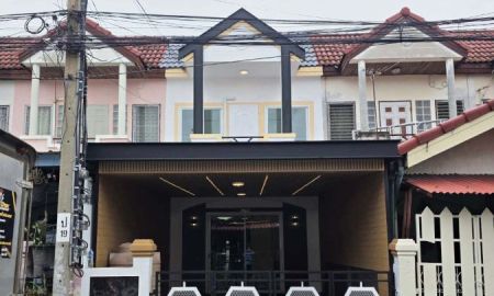 ขายทาวน์เฮาส์ - ทาวน์เฮ้าส์ 2 ชั้น หมู่บ้าน ทรัพย์ดินทอง ถนนเทพารักษ์ บางเมือง รีโนเวทใหม่ทั้งหลัง