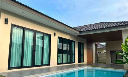 ให้เช่าบ้าน - ให้เช่า Luxury Pool Villa สร้างใหม่ 3 ห้องนอน ทุ่งกลม ตาลหมัน พัทยา