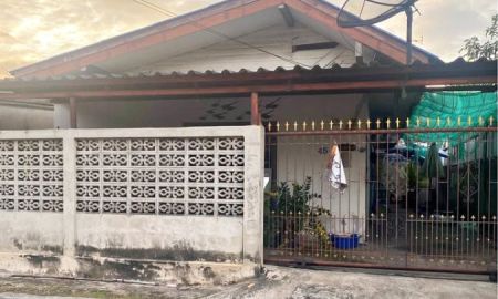 ขายที่ดิน - ขายบ้านพร้อมที่ดิน 47 ตรว. รามอินทรา บ้านห้องแถวชั้นเดียว