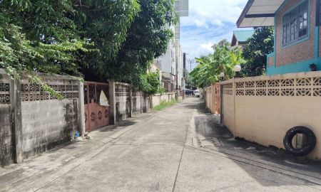 ขายที่ดิน - ที่ดิน แปลงมุม ใกล้ถนนใหญ่ ถ. นครอินทร์ ตำบลตลาดขวัญ อำเภอเมืองนนทบุรี นนทบุรี (ใกล้ บิ๊กซี ติวานนท์ , MRT แยกติวานนท์ )