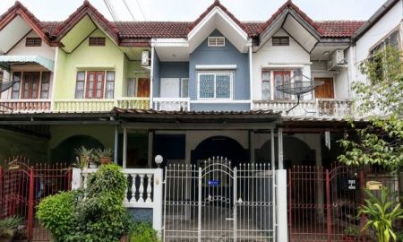 ขายทาวน์เฮาส์ - หมู่บ้านสินธานี 2 ซอยรามอินทรา 119 ถนนรามอินทรา มีนบุรี ทาวน์โฮม 2 ชั้นราคาพิเศษ ปรับปรุงแล้วพร้อมอยู่ โครงการติดถนนใกล้รถไฟฟ้า เดินทางสะดวก