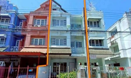 ขายทาวน์เฮาส์ - ขายทาวน์เฮ้าส์ 3 ชั้น หมู่บ้านลัลลี่วิลล์ ลำลูกกา คลอง 2 | พร้อมอยู่ ใกล้สนามบินดอนเมือง