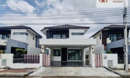 ขายบ้าน - หมู่บ้านอารีน่า การ์เด้น บางนา-สุวรรณภูมิ ทำเลดี ติดถนนหลัก รีโนเวทใหม่ พร้อมเข้าอยู่