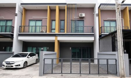 ขายทาวน์เฮาส์ - ขายทาวน์โฮม 2 ชั้น พาร์โก้แลนด์(Parco land) ถ.เนินพยอม มาบตาพุด ระยอง ใกล้นิคมฯ RIL