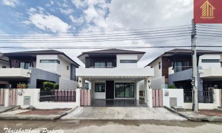 ขายบ้าน - อารีนา การ์เดนท์ บางนา-สุวรรณภูมิ (ซอยหลวงพ่อโต) บ้านเดี่ยวพร้อมอยู่รีโนเวทใหม่