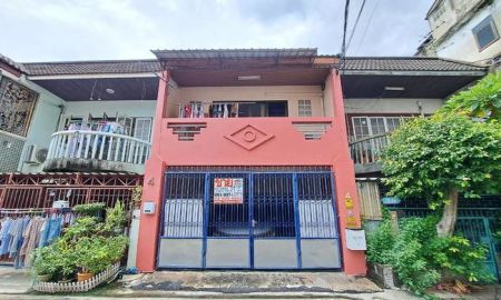 ขายทาวน์เฮาส์ - ขายทาวน์เฮ้าส์ ซอยลาดพร้าววังหิน 37 ลาดพร้าว กรุงเทพ เนื้อที่ 21 ตร.ว. 2 ชั้น 2 นอน 3 น้ำ