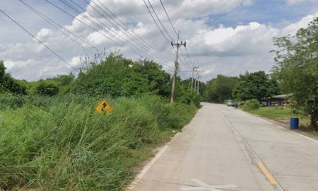 ขายที่ดิน - ขายที่ดินท่าบุญมี 2 ไร่ ติดถนนคอนกรีต ใกล้ถนนเส้น331-200เมตร อ.เกาะจันทร์ จ.ชลบุรี