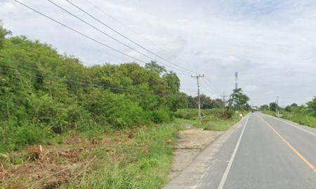 ขายที่ดิน - ขายที่ดินหน้าประดู่ 17 ไร่ ติดถนนเส้น3121 ใกล้โรงพยาบาลพานทอง-3กม. อ.พานทอง ชลบุรี
