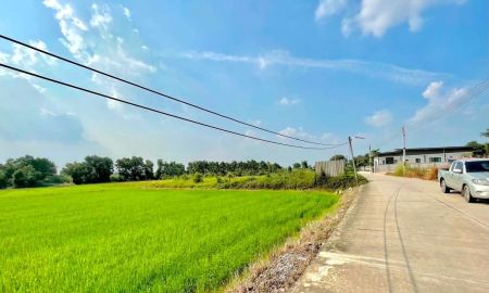 ขายที่ดิน - ขายที่ดินตาขัน 6 ไร่ ติดถนนคอนกรีตซอยโรงเรียนบ้านเก่า ใกล้เซ็นทรัล-10กม. อ.บ้านค่าย ระยอง