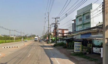 ขายที่ดิน - ขาย/ให้เช่าที่ดินท่าตูมพร้อมตึกแถว รวมเนื้อที่ 4 ไร่ ติดถนนเส้น3079 หน้านิคม304 อ.ศรีมหาโพธิ ปราจีนบุรี