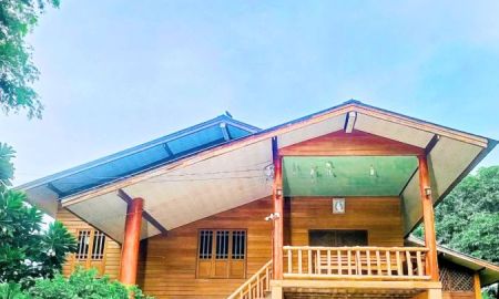 ขายบ้าน - บ้านไม้สัก ใต้ถุนสูง พร้อมที่ดิน อ.เมืองอุตรดิตถ์
