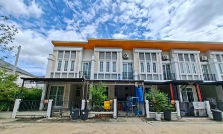 ขายทาวน์เฮาส์ - ขายบ้าน 2 ชั้น หมู่บ้านโกลเด้นทาวน์วิภาวดี-รังสิต คลองหนึ่ง