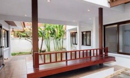 ให้เช่าบ้าน - ใกล้MRT ตลาดบางใหญ่ 620 ม. Central Westgate 1.1 กม. กาญจนาภิเษก รัตนาธิเบศร์ เสาธงหิน บ้านเดี่ยว 2 ชั้น3 นอน 4 น้ำ 85 ตร.ว. 300 ตร.ม