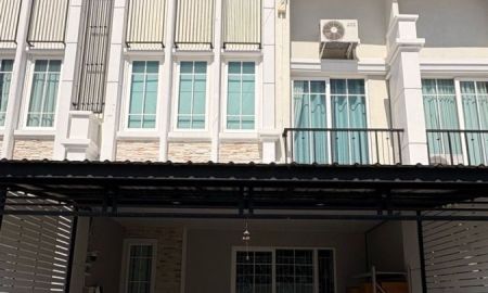 ขายทาวน์เฮาส์ - ขายทาวน์โฮม 2 ชั้น โกลเด้น ทาวน์ บางนา - สวนหลวง พร้อมเข้าอยู่ ทำเลดี ใกล้เมกะบางนา