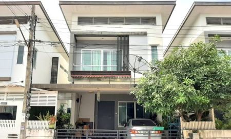 ขายบ้าน - บ้านแฝด ม.ม็อตโต Motto กาญจนาภิเษก พระราม 2 เนื้อที่ 38.3 ตรว. 3 นอน 3 น้ำ 2 จอด 1 ระเบียง 4.5 ล้าน เหลือ 4.25 ล้าน ประหยัด 250,000 บาท