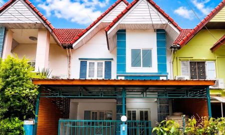 ขายทาวน์เฮาส์ - ขายทาวน์เฮ้าส์ 2 ชั้น หมู่บ้านริมสวนธนานนท์ 1 ใกล้ราชพฤกษ์แค่ 500 เมตร เนื้อที่ 18.4 ตารางวา 3 ห้องนอน ตำบลบางรักน้อย อำเภอเมืองนนทบุรี จังหวัดนนทบุรี
