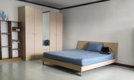 ขายคอนโด - ขาย Montiantip Condo Town มนเทียรทิพย์ คอนโดทาวน์ (ซอยสุคนธสวัสดิ์ 38 / ประดิษฐ์มนูธรรม 27) คอนโดทำเลทองเลียบด่วนเอกมัย-รามอินทรา