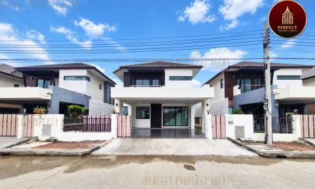 ขายบ้าน - ขายบ้านเดี่ยว อารีนา การ์เด้นท์ บางนา-สุวรรณภูมิ รีโนเวทใหม่พร้อมเข้าอยู่ วัดหลวงพ่อโต เทพารักษ์