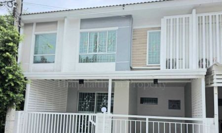 ขายทาวน์เฮาส์ - หมู่บ้านพฤกษาวิลล์ 49 ศรีนครินทร์ บ้านรีโนเวทใหม่ ทำเลดี ราคาไม่แพง พร้อมอยู่