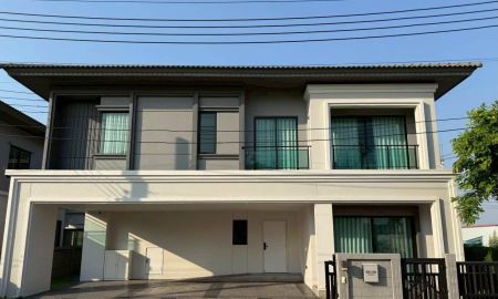 ให้เช่าบ้าน - ให้เช่าบ้านเดี่ยว2ชั้น โครงการบริทาเนีย บางนา ศรีวารี บ้านติดสวนโดยตรง
