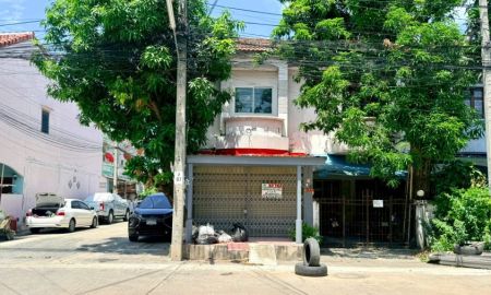 ขายทาวน์เฮาส์ - บ้านปิยวรารมย์ เฟส 3 ทาวน์เฮ้าส์ 2 ชั้น ทำเลดี ใกล้รถไฟฟ้าสายสีม่วง