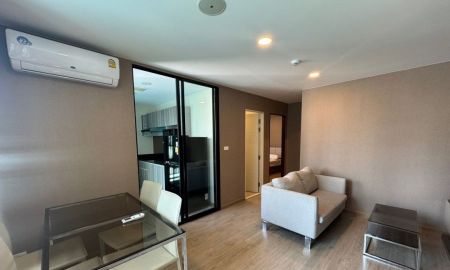 ขาย-ให้เช่าคอนโด - 2 ห้องนอน ขาย/เช่า 44ตร.ม. ห้องมุม วิวสระ ใหญ่สุดในชั้น Layout พิเศษ