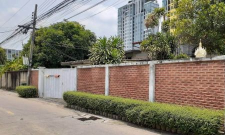 ขายบ้าน - ขายที่ดินสุขุมวิท ที่ดินพร้อมบ้านเดี่ยว 202 ตร.ว ใกล้รถไฟฟ้า BTSอุดมสุข เข้าจากถนนสุขุมวิท 280ม. ใกล้สี่แยกบางนา จุดขึ้นลงทางด่วน ไบเทค เซ็นทรัลบางนา