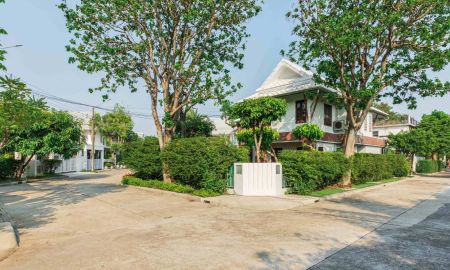 ขายบ้าน - เจ้าของโพสขายเอง (Owner Post) ขายบ้านเดี่ยวหลังมุม พื้นที่สวนส่วนตัวขนาดใหญ่ 102.2 ตรว รีโนเวทใหม่ทั้งหลัง พร้อมเข้าอยู่