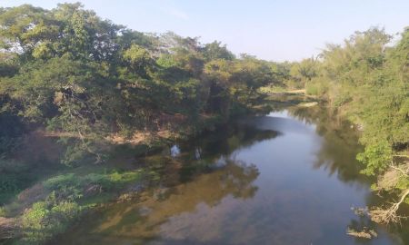 ขายที่ดิน - ขายที่ดินเปล่าติดลำน้ำ ใกล้แก่งกระจาน พร้อมโฉนดครุฑแดง