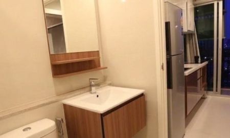 ขายคอนโด - Fuse จันทน์-สาทร ชั้น 26 ราคาต่ำกว่าราคาประเมิน For Sale Below Appraisal Value! Fuse Chan-Sathorn Condo, 26th Floor, Beautiful Unit,