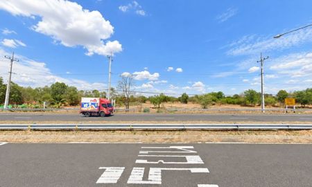 ขายที่ดิน - ขาย ที่ดินติดถนนชยางกูร ติดถนน 2 ด้าน ต.เหล่าบก อ.ม่วงสามสิบ จ.อุบลราชธานี ราคาต่อรองได้ ที่ถมแล้วบางส่วน