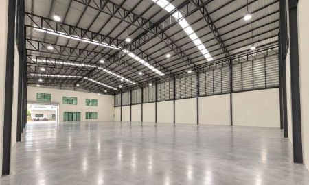 ให้เช่าโรงงาน / โกดัง - ให้เช่าโรงงานสร้างใหม่พร้อมออฟฟิศ ขอ รง.4 ได้! พื้นที่สีชมพู ทำเลทองหลังเซ็นทรัลมหาชัย ต.นาดี อ.เมืองสมุทรสาคร ติดถนนพระราม 2