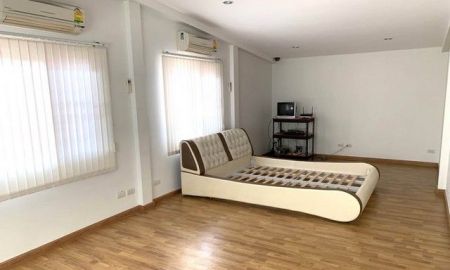 ให้เช่าบ้าน - บ้านเดี่ยว 2 ชั้น 100 ตรว. 450 ตรม. จอดรถ 4 คัน ซอยเสนานิคม 1 ซอย 17 แยก 4 ทำออฟฟิศใด้