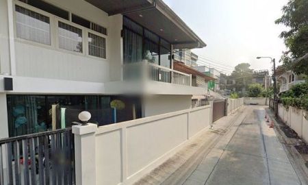 ขายบ้าน - ขายบ้านเดี่ยว 3 ชั้น สไตล์โมเดิร์น อินทามระ ใกล้ MRT สุทธิสาร