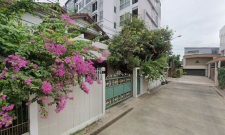 ขายบ้าน - ขายบ้านเดี่ยว 2 ชั้น ลาดพร้าว ซอย 48 ใกล้ MRT ภาวนา