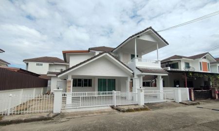 ให้เช่าบ้าน - ให้เช่าบ้านเดี่ยว 2 ชั้น ใกล้แยกแม่กวง ท่ารั้ว | ถ.เชียงใหม่ ดอยสะเก็ดพื้นที่ใช้สอยกว่า 220 ตร.ม. | 4 ห้องนอน | 2 ห้องครัว | เฟอร์นิเจอร์ครบ