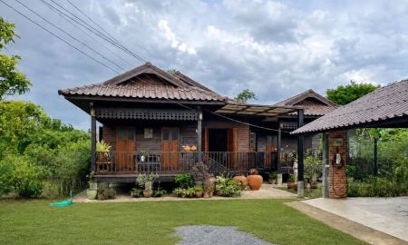 ขายบ้าน - ขายบ้านไม้แม่ริม เชียงใหม่ 3 ห้องนอน ที่ดิน 222 ตร.ว. หลังบ้านติดลำเหมือง ใกล้ ม.แม่โจ้ ราคา 5.8 ล้าน