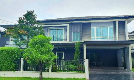 ขายบ้าน - ขายบ้านเดี่ยว 2 ชั้น มบ.เซนโทร วัชรพล ตกแต่งฟรีเฟอร์พร้อมอยู่ น้ำไม่ท่วม