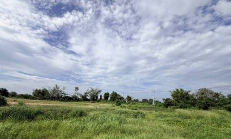 ขายที่ดิน - ขายที่ดิน 15 ไร่ ติดถนนใหญ่ 3138 ตรงข้าม และเยื้องๆวัดราษฎ์เรืองสุข อำเภอบ้านบึง จ.ชลบุรี