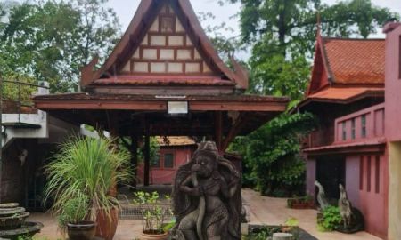 ขายที่ดิน - ขายที่ดินสายไหม พร้อมบ้านเรือนไทยและสระน้ำ ที่ดินผืนสวย บรรยากาศร่มรื่น
