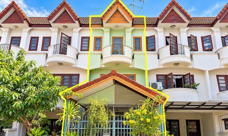 ขายทาวน์เฮาส์ - ขาย ทาวน์เฮ้าส์ 3ชั้น หมู่บ้านพงษ์ศิริชัย2 ต.อ้อมน้อย อ.กระทุ่มแบน จ.สมุทรสาคร