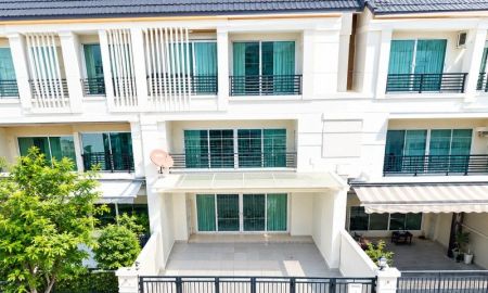 ให้เช่าทาวน์เฮาส์ - แยกพาราไดซ์พาร์ค400ม. ศรีนครินทร์ อุดมสุข ทาวน์โฮม 3 ชั้น 3-4นอน 3 น้ำ 170 ตร.ม.ใกล้เสรีมาร์เก็ต พาราไดซ์ พาร์ค 500 ม.