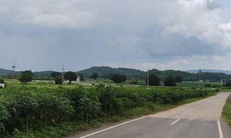 ขายที่ดิน - ขายที่ดินเขาใหญ่ ปากช่อง เส้น2235 หนองช้างตาย วังไทร 4 ไร่ ติดถนนลาดยางทางไป my ozone Movenpick เดินทางสะดวก วิวเขาสวย บรรยากาศดี โล่งลมดี ไม่เปลี่ยว