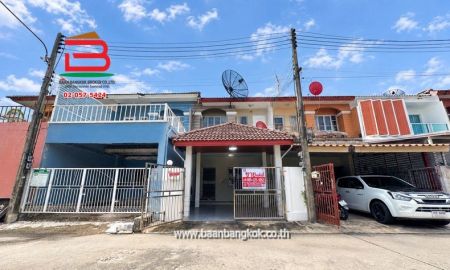 ขายทาวน์เฮาส์ - ทาวน์เฮาส์ 2 ชั้น เนื้อที่ 22.5 ตร.ว. หมู่บ้านสถาพร ซอยรังสิต-นครนายก 73 ถนนรังสิต-นครนายก ตำบลบึงยี่โถ อำเภอธัญบุรี ปทุมธานี