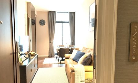 ให้เช่าคอนโด - The Diplomat 39 Elegant 1BR ใจกลางพร้อมพงษ์ ตกแต่งครบ ดูแลอย่างดี พร้อมเข้าอยู่