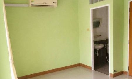ขายอาคารพาณิชย์ / สำนักงาน - ขายด่วน อาคารพาณิชย์ 3 ชั้น พร้อมห้องพัก 5 ห้อง ทำเลซอยสดใส หลัง ม.บูรพา บางแสน