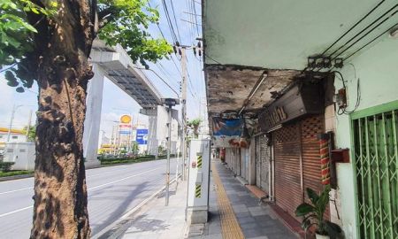 ขายอาคารพาณิชย์ / สำนักงาน - ขายอาคารพาณิชย์ ปากซอยลาดพร้าว 37 ห้วยขวาง กรุงเทพมหานคร เนื้อที่ 11 ตร.ว.