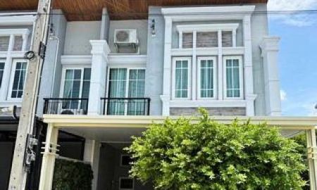 ให้เช่าทาวน์เฮาส์ - ให้เช่า] หมู่บ้าน โกลเด้น ทาวน์ 3 บางนา - สวนหลวง / 4 ห้องนอน 2 ห้องน้ำ / 19 ตรว. 120 ตรม. **20,000**