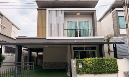 ให้เช่าบ้าน - ปล่อยเช่าบ้านแฝด ราคาถูก สุดคุ้ม หมู่บ้านทริโอทาวน์ ศรีราชา ชลบุรี