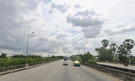 ขายที่ดิน - ที่ดินเปล่า เหมาะทำหมู่บ้าน โรงเรียน โรงพยาบาล ห้างสรรพสินค้า สำนักงาน โกดัง ฯลฯ ติดถนนทางหลวงแผ่นดินหมายเลข 345